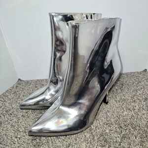 Silver Ankle Boots, Size 7, Reflective Mirrored Look, Memory Foam, New With Tags